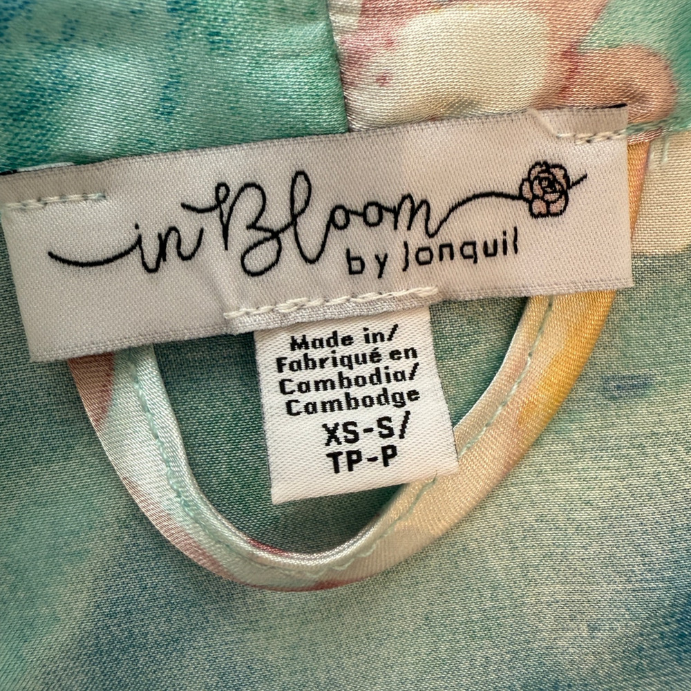 In Bloom By Jonquil NWT | Aqua blue Casablanca Floral Satin Wrap Robe | size XS - Picture 5 of 6